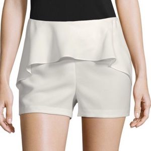 Scripted Front Ruffle Shorts - Cream - Women’s Large NWT